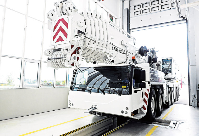 MBT 7250 Tiefladerausfuehrung HDR