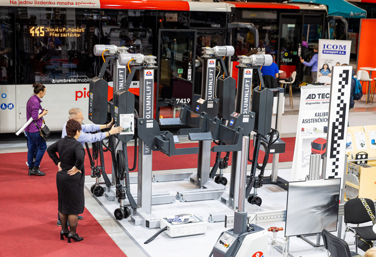 Czechbus 2024 - bateriové zvedáky MAHA