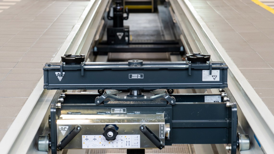 Milan Král a.s. - Mercedes Benz - zvětšit obrázek