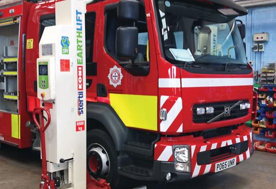 Stertil-Koni Earthlift hasiči
